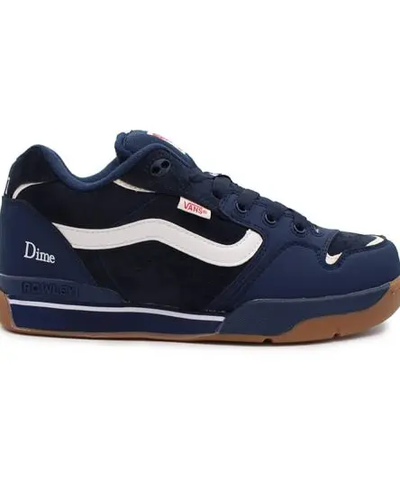 ونس راولی سرمه ای، یک انتخاب بی نظیر برای کسانی که به دنبال تلفیقی از راحتی و جذابیت در یک کفش هستند.و با رنگ سرمه ای به راحتی با لباس ها هماهنگ می شود.