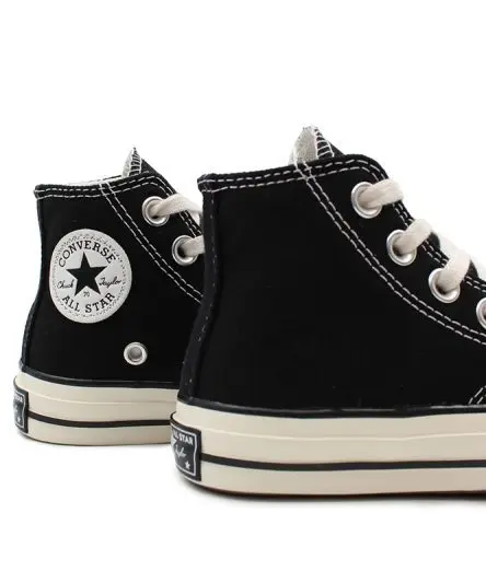 کفش بچه گانه