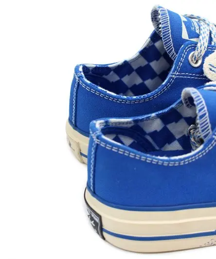 کفش کانورس آبی تیره