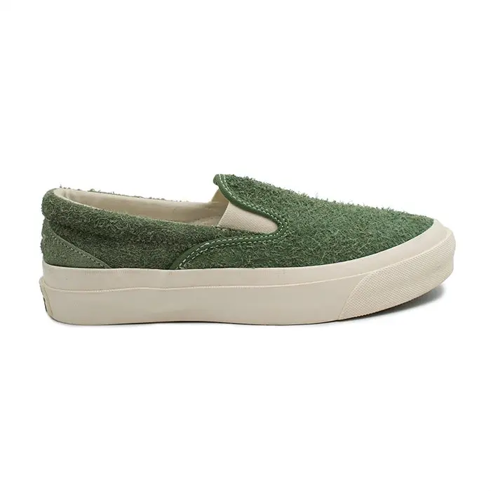 کانورس وان استارگلف اسلیپ سبزکوتاه، مناسب افرادی که به طور همزمان خواهان تجربه‌ای سرشار از راحتی، ظاهری مدرن و جذاب و عملکردی مطلوب و کارآمد هستند.