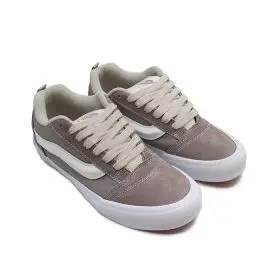 ونس کانواسکول خاکستری