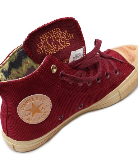 کانورس زنانه