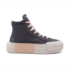 کانورس چاک پلتفرم سرمه ای ساق بلند زنانه، از مدل‌های جذاب است که با ترکیب طراحی کلاسیک و مدرن، مناسب استایل‌های متنوع روزمره و فشن می‌باشد.