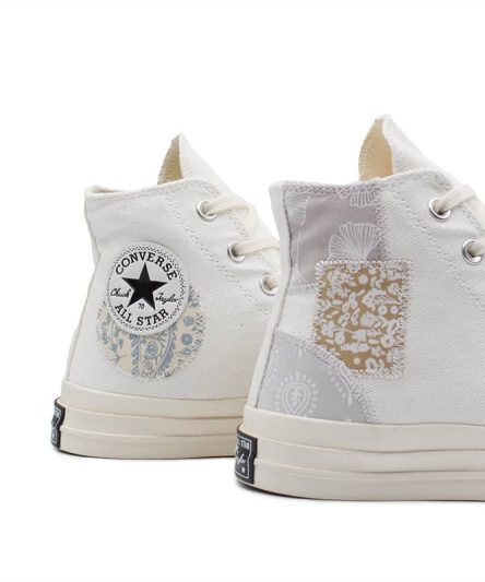 کانورس زنانه