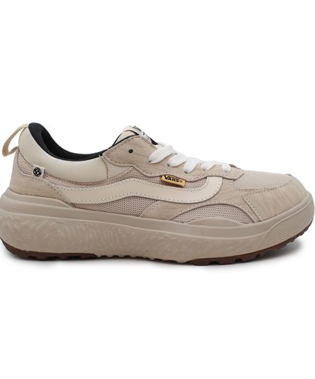 ونس اولترارنج فول کرم اورجینال، محصولی است که اصالت و کیفیت بی‌نظیر را یکجا به شما ارائه می‌دهد. این کفش، از بهترین و مرغوب‌ترین مواد اولیه تهیه و تولید شده است.