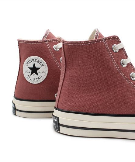 کانورس زنانه