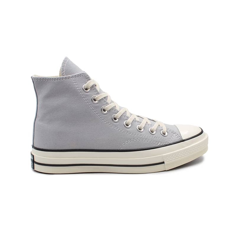 کانورس نقره ای