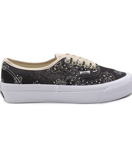 کفش ونس کلاسیک باندانامشکی سفید(طرح دار)